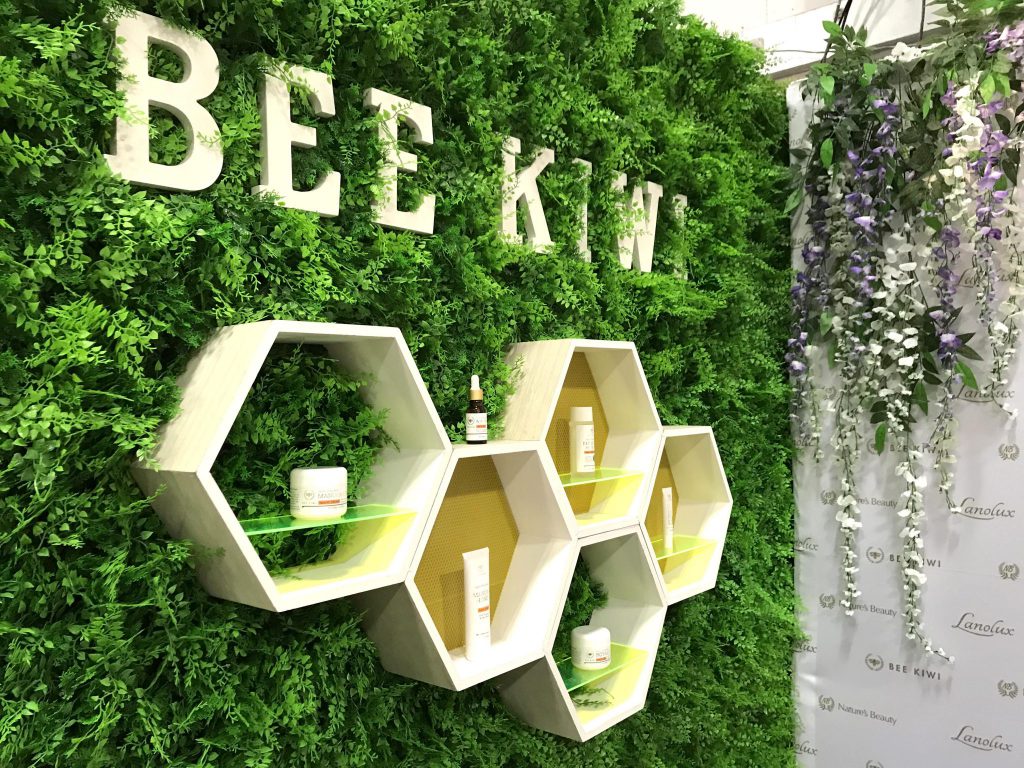 bee kiwi shelf display at lifestyle expo 2018 auckland new zealand